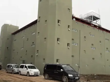 HAKKARİ İLİ KALMIŞ TEPE GÖZETLEME KULESİ VE ORTAKLAR SÜNGÜ TEPE BÖLÜK MERKEZİ HİZMET BİNALARI