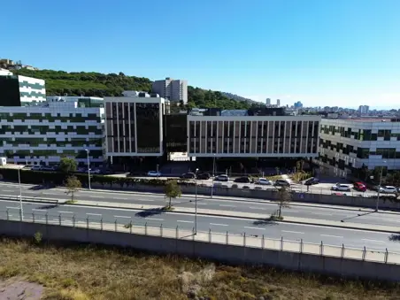 M.Ü. R.T.E. KÜLLİYESİ YEMEKHANE VE KÜTÜPHANE BİNASI