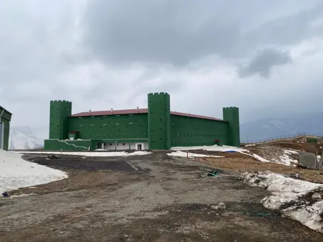 HAKKARİ İLİ KALMIŞ TEPE GÖZETLEME KULESİ VE ORTAKLAR SÜNGÜ TEPE BÖLÜK MERKEZİ HİZMET BİNALARI